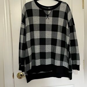 Honey Me Curvy Black Grey Buffalo Plaid Long Sleeve Pullover Women’s top XL